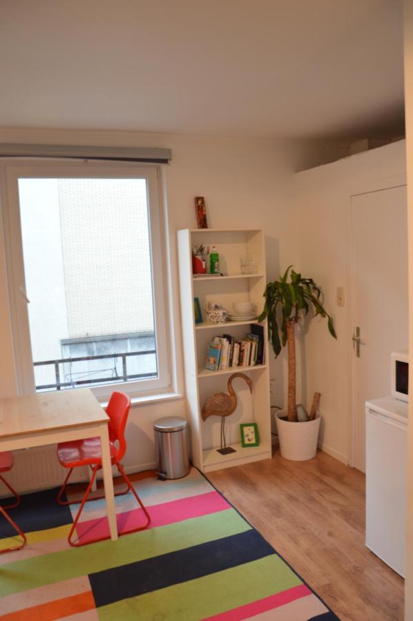 Nice Studio In Marolles Lejlighed Bruxelles Eksteriør billede